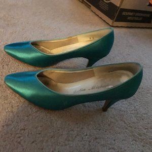TURQUIOSE SATIN DRESS SHOES 6B